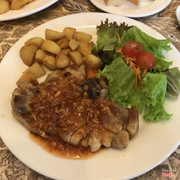 steak gà sốt nấm