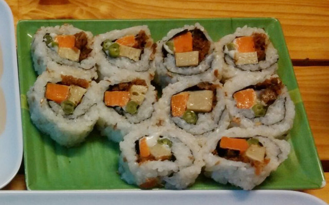 Sushi Cô Tấm