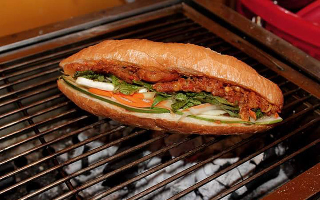 Thu Đông - Bánh Mì Hội An - Lê Bình