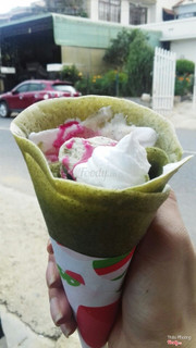 Em ấy là Matcha Crepes :"D