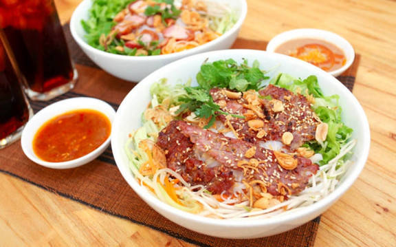 Quán Út Mập - Bún Thịt Nướng & Há Cảo