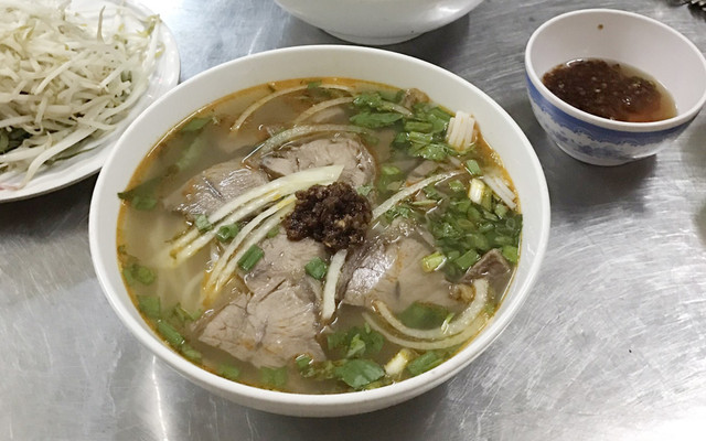 Bún Bò & Bò Kho