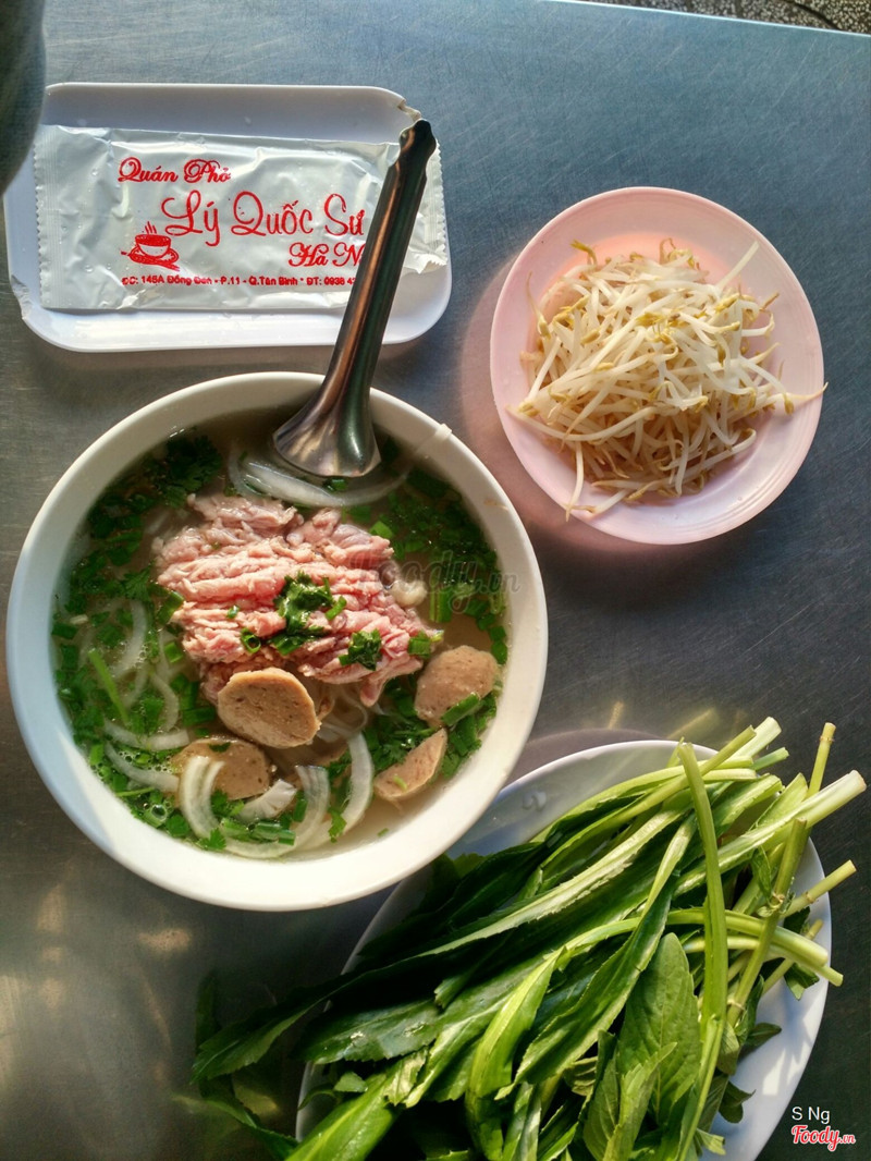 phở bò tái