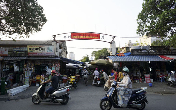 Chợ Thái Hà