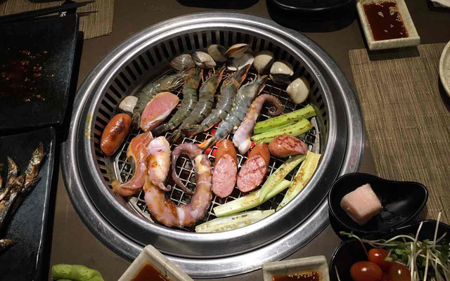 Vườn Nướng Roly Buffet