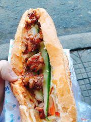 Bánh mì nướng Lạng Sơn