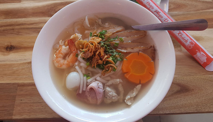 Bà Khỏe - Bánh Canh, Hủ Tiếu & Mì