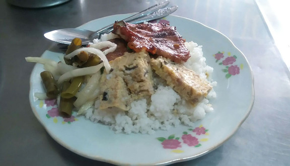 Cây Bàng - Cafe Võng & Cơm Trưa