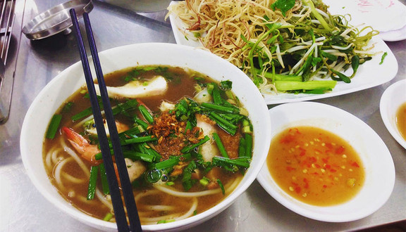 Miến Gà, Bún Mắm & Bánh Canh Cua