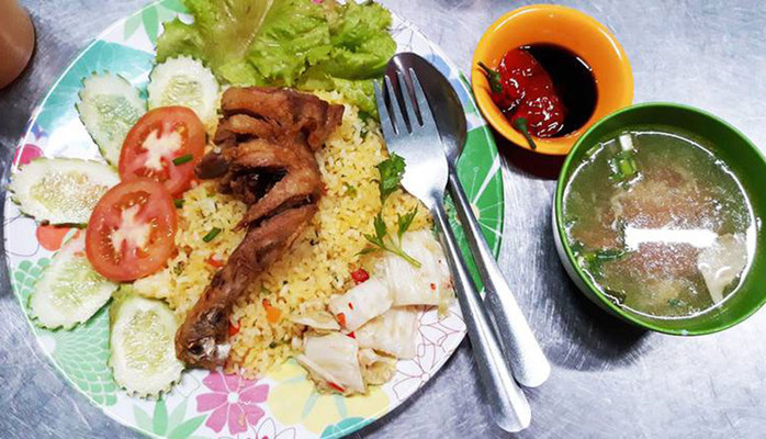 Cơm Bình Dân 389 - Tô Ký