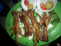 chân gà nướng 