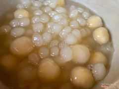 chè trôi nước không gian  dừa