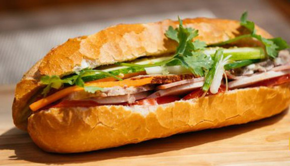 1OneThai - Bánh Mì, Sinh Tố & Nước Ép