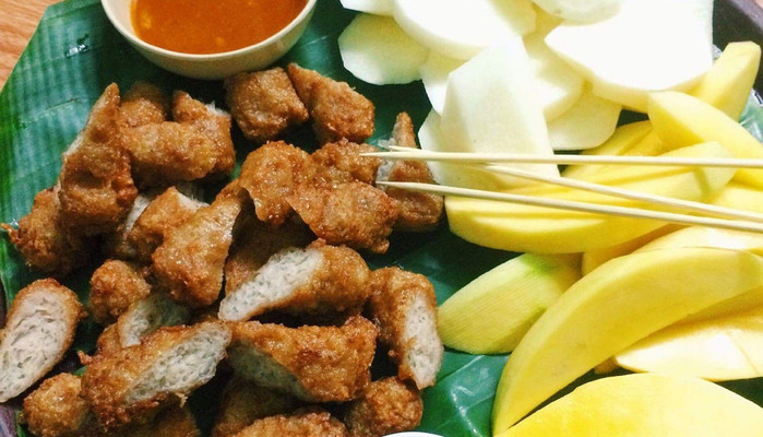 Nem Chua Rán Bà Già - Hàng Bông - 38 Hàng Bông