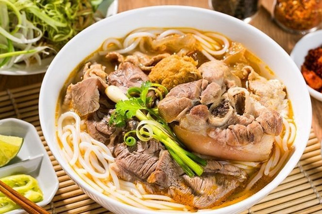 Quán Hạnh - Bún Bò - Lưu Hữu Phước