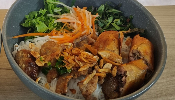 Bún Thịt Nướng Vị Sài Gòn - Nguyễn Văn Thủ