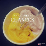 Kem hoa quả vị chanh leo và dâu tây, vị khá ổn. Cảm giác kem ở đây chỉ có vị sữa chua, vani, bạc hà, chanh thường ko có gì nổi bật còn chanh leo, xoài, dâu, mít thì cực dậy mùi lun:))