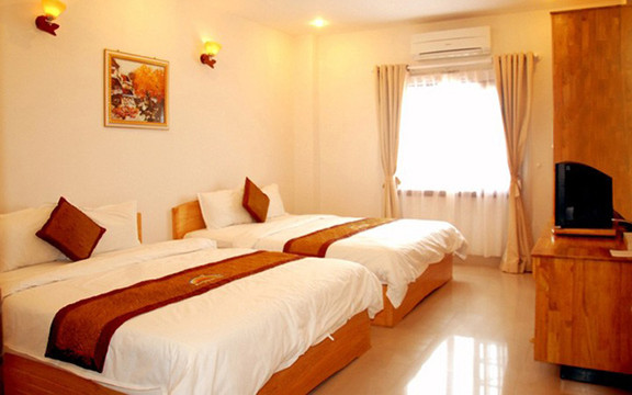 Minh Quang Hotel