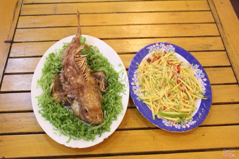 Cá chiên xù xoài mắm