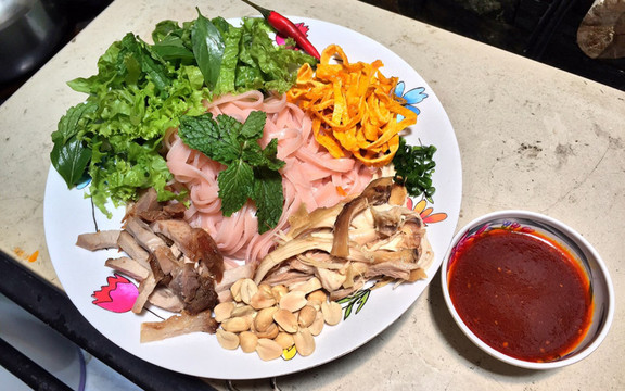 A Ngon - Mì Sốt Trộn
