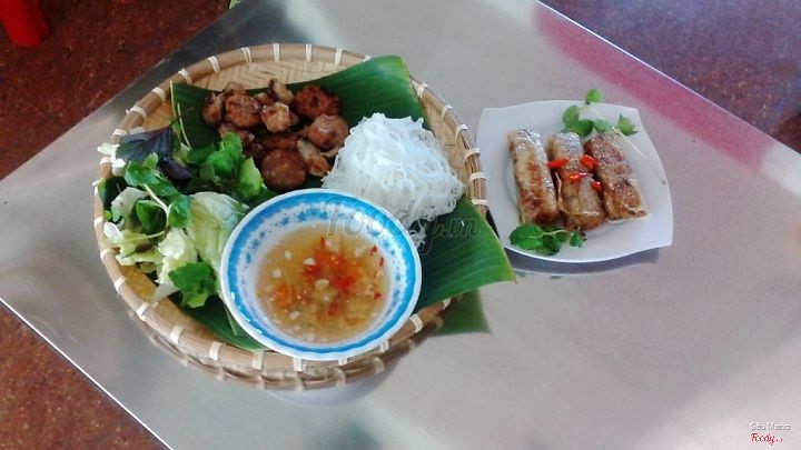 bún thịt nướng