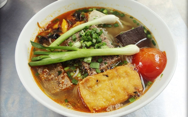 Yến Trang - Bún Cá & Bún Riêu Cua