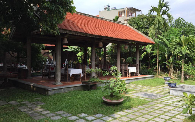 Anh Dzung - Garden, Restaurant & Hotel