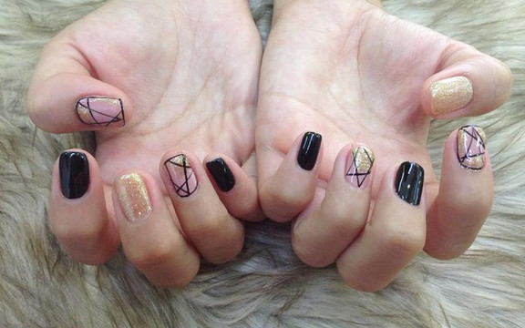 Chi Nail - Ngõ Quỳnh