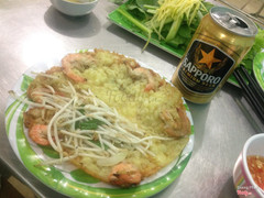 bánh xèo tôm nhảy, quá ít tôm<a class='hashtag-link' href='/(A(&                amp;amp;quot;-cpjdosfhwxnr-&                amp;amp;quot;))/ho-chi-minh/hashtag/sapporopremiumbeer-188774'>#SapporoPremiumBeer</a>