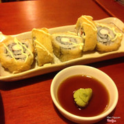 Fried sushi, ăn cũng khá ổn, nhưng mình thích souce là mayoinaise hơn. Wasabi không cay lắm