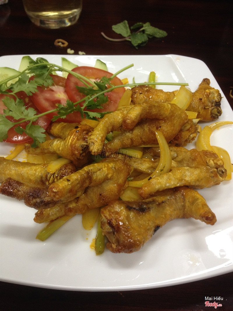 Chân gà chiên nước mắm