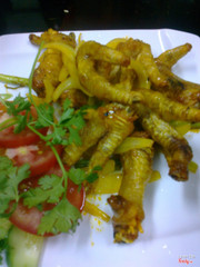 Chân gà chiên nước mắm