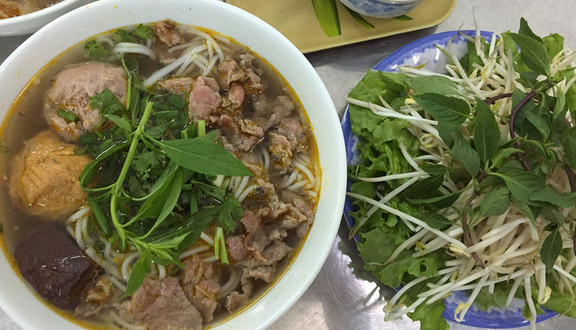 Điểm Tâm Dự