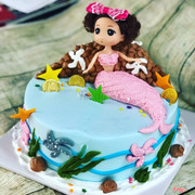 Bánh kem búp bê tiên cá :250k /20cm