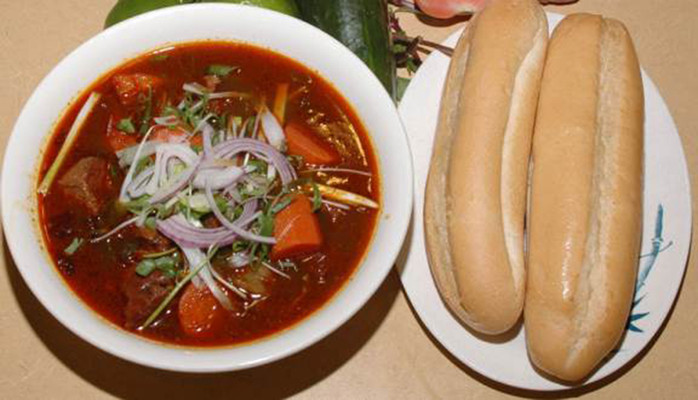 Hằng - Bún Bò & Bò Kho