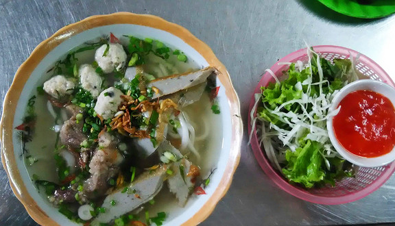 Cô Ba - Bún & Bánh Canh Chả Cá Nha Trang