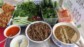 NGON ĐẶC TRƯNG MÓN PATE &  NƯỚC SỐT GIA TRUYỀN