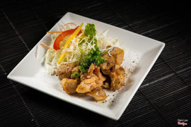 Đùi gà chiên muối tiêu