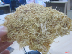 miếng cơm cháy nè