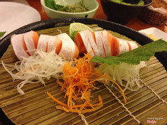 sashimi bụng cá hồi