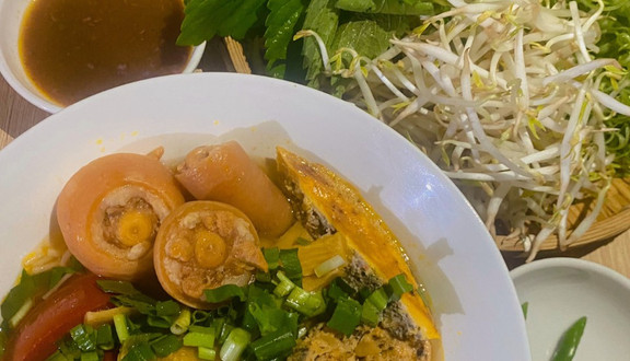 Ăn Vặt Ông Péo - Bánh Tráng, Mì Trộn & Nước