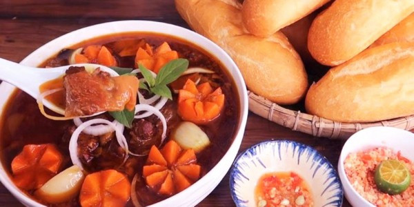 Bò Kho Chú Thịnh - Phan Đăng Lưu