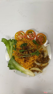 Mì bò xào sa tế