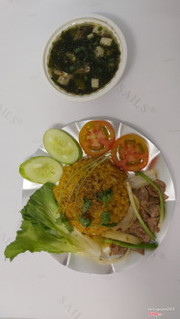 Cơm bò xào củ hành