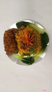 Mì gà sốt mắm tỏi