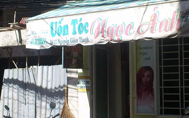 Uốn Tóc Ngọc Ánh - Nguyễn Giản Thanh