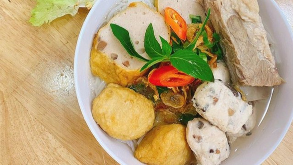 Út Thi - Bún Mọc Sườn - Cư Xá Bình Thới