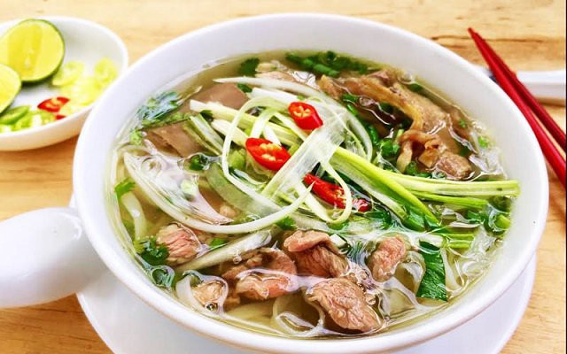 Phở Bom Su - Nguyễn Phúc Nguyên