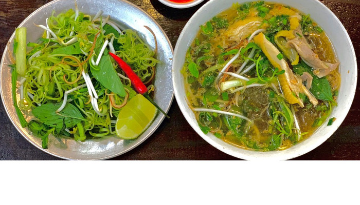 MARD - Bún mắm & Cơm Phần - Pasteur