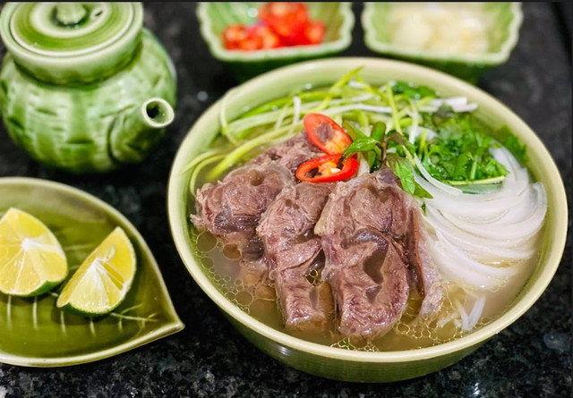 Phở Bảo Nhi - Phở Tái Nạm & Phở Bò Viên - Trần Văn Quang